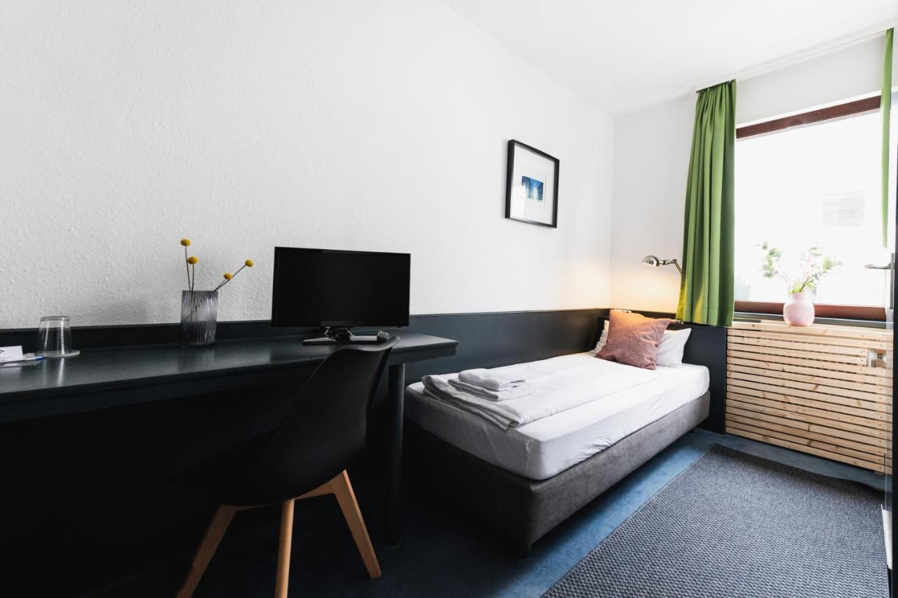 City Hotel Fellbach 24H Check-In Exteriér fotografie