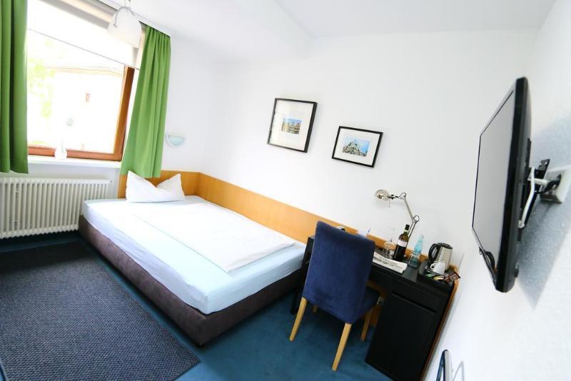 City Hotel Fellbach 24H Check-In Exteriér fotografie